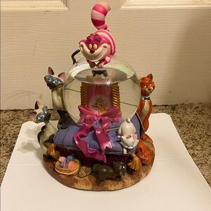 Disney Cats Magical Snow Globe with Characters